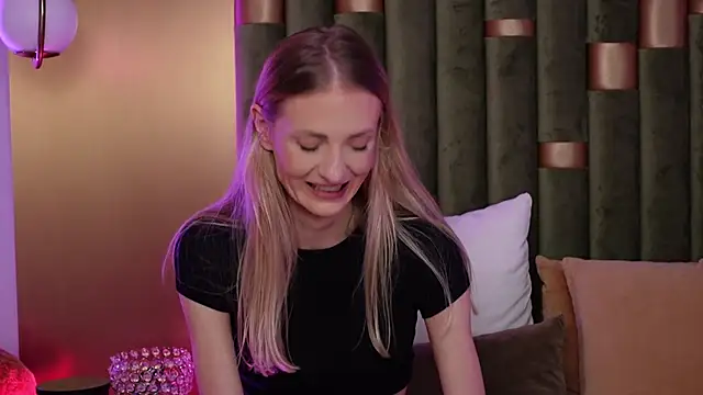 AmeliaAngel online show from November 23, 6:24 am