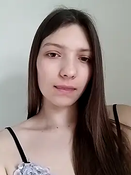 LunaTori456 online show from April 9, 9:15 am