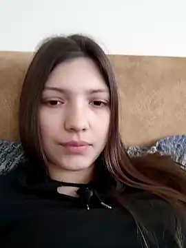 LunaTori456 online show from April 15, 9:27 am