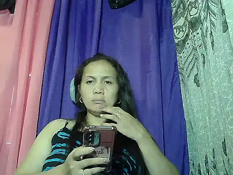 prettymomma24xx online show from July 1, 12:56 am