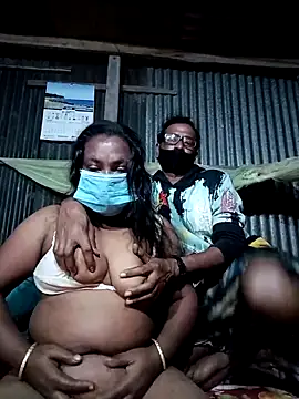 Snapshot of Hot-headed chatting on February 10, 5:06 pm Hot-headed online show from February 10, 5:06 pm