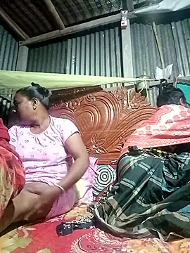 Snapshot of Hot-headed chatting on February 23, 4:48 pm Hot-headed online show from February 23, 4:48 pm