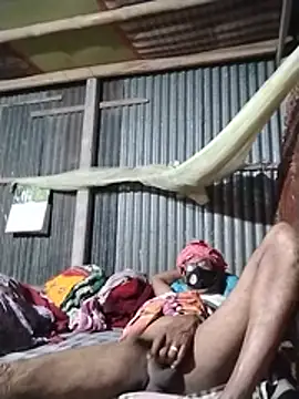 Snapshot of Hot-headed chatting on July 5, 6:26 pm Hot-headed online show from July 5, 6:26 pm