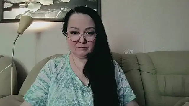 infinity loveliness online show from March 17, 6:17 am