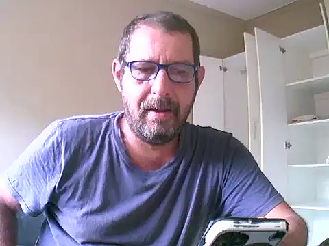 Snapshot of palmview2 chatting on March 31, 5:41 am palmview2 online show from March 31, 5:41 am