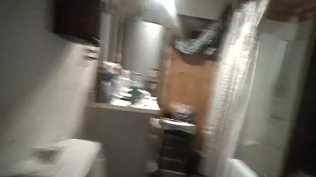 Quuwavve online show from March 5, 3:57 am