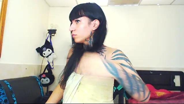 jazmin wolf online show from April 10, 2:55 pm