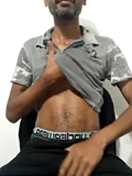 Snapshot of moreno_alpha_br chatting on February 7, 4:05 am moreno alpha br online show from February 7, 4:05 am