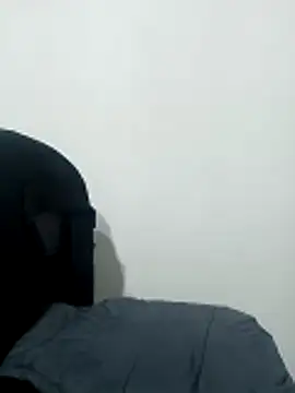 Snapshot of moreno_alpha_br chatting on February 8, 11:52 pm moreno alpha br online show from February 8, 11:52 pm