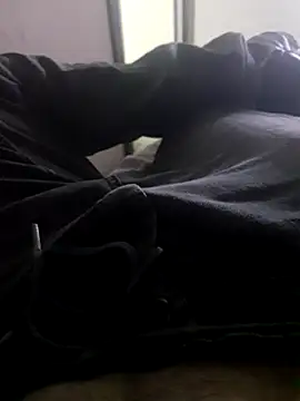 rolaaa2000 online show from April 21, 10:56 pm