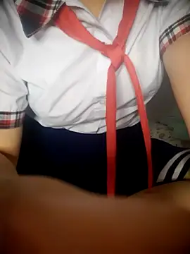 Snapshot of lina_loveee chatting on July 17, 5:07 pm lina loveee online show from July 17, 5:07 pm