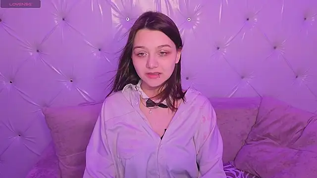 Snapshot of xxxnaughtyfoxyxxx chatting on April 22, 6:42 pm xxxnaughtyfoxyxxx online show from April 22, 6:42 pm