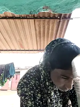 lodhi8080 online show from February 10, 10:52 am