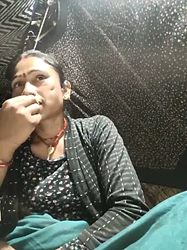 lodhi8080 online show from March 8, 3:05 pm