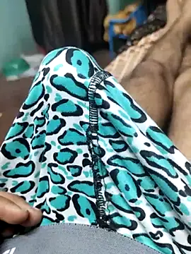 Snapshot of 8inchhere chatting on March 4, 6:03 pm 8inchhere online show from March 4, 6:03 pm