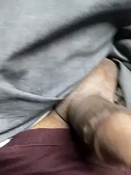 Snapshot of 8inchhere chatting on March 9, 7:29 pm 8inchhere online show from March 9, 7:29 pm