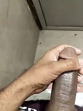 Snapshot of 8inchhere chatting on March 20, 5:29 pm 8inchhere online show from March 20, 5:29 pm