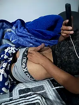 Snapshot of AmbientRha chatting on March 20, 2:05 am AmbientRha online show from March 20, 2:05 am