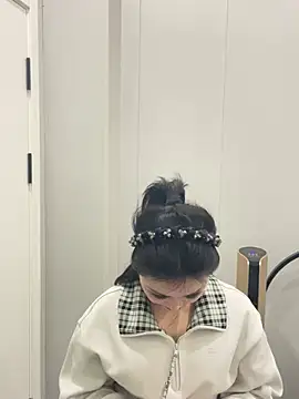 Snapshot of 940940_1688 chatting on February 2, 12:48 pm 940940 1688 online show from February 2, 12:48 pm