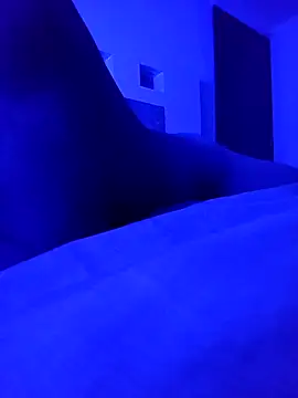 Snapshot of diablitoooxxx chatting on February 16, 4:19 am diablitoooxxx online show from February 16, 4:19 am