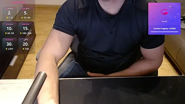 Snapshot of sensualman90 chatting on March 6, 10:17 pm sensualman90 online show from March 6, 10:17 pm