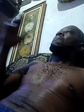 Negaomalinha1 online show from April 4, 3:27 am