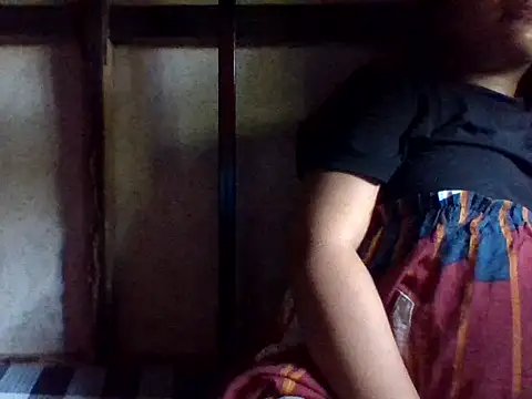 sweetprinces08 online show from April 18, 12:25 am