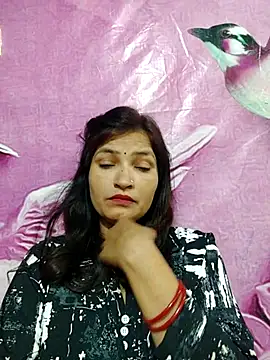 Snapshot of Priyaa_1433 chatting on July 20, 4:53 pm Priyaa 1433 online show from July 20, 4:53 pm
