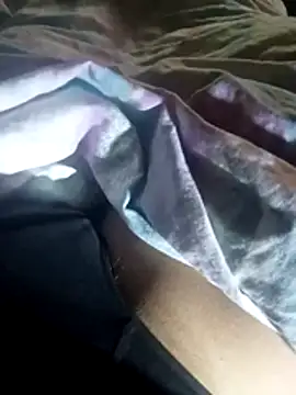 folkdam80 online show from February 23, 6:33 am