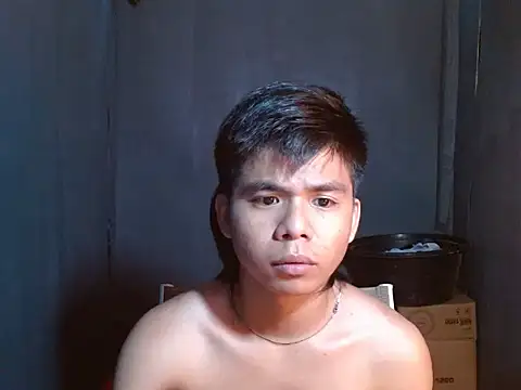 Snapshot of pinoymonstercock_xx chatting on April 9, 8:20 am pinoymonstercock xx online show from April 9, 8:20 am