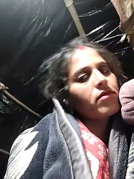 Bhavna8080 online show from February 9, 12:36 am