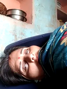 Snapshot of Bhavna8080 chatting on May 8, 5:57 am Bhavna8080 online show from May 8, 5:57 am