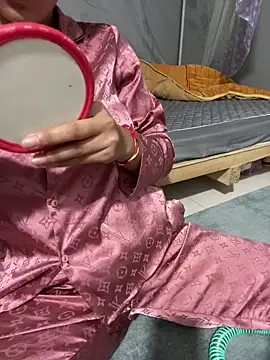 Likine002 online show from February 8, 1:42 am