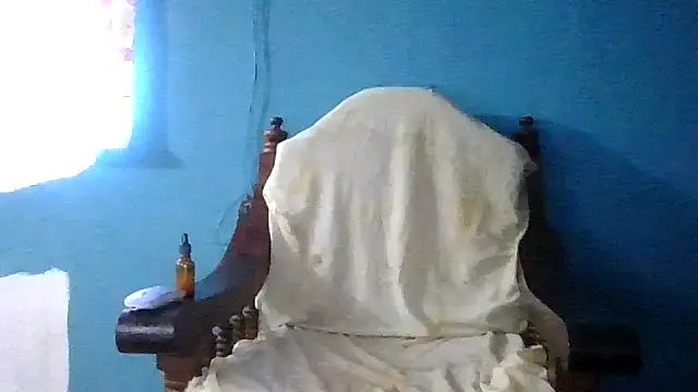 Xaviervtg online show from April 4, 1:41 pm