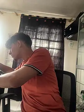 MaxStar26 online show from January 18, 12:31 pm