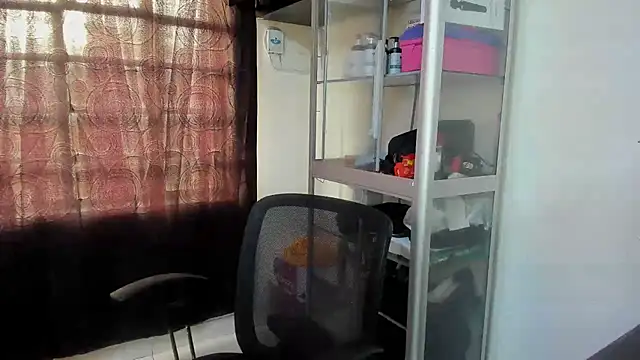 MaxStar26 online show from February 3, 12:21 pm