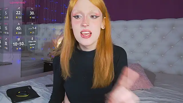 LunaBl1ss online show from March 4, 3:29 pm