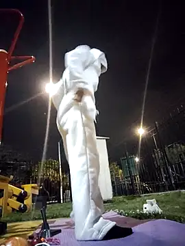 laperracobarde online show from February 28, 2:23 am