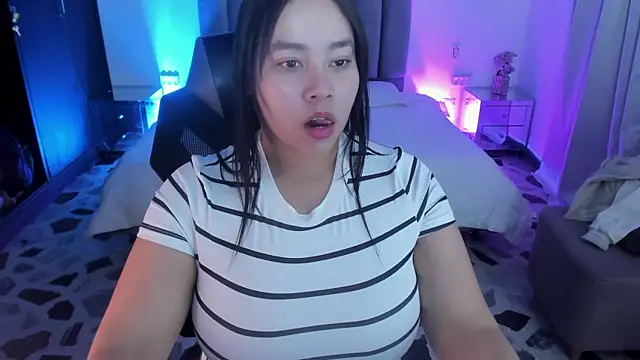 Snapshot of ThaliaBrookss_ chatting on July 11, 4:04 am ThaliaBrookss online show from July 11, 4:04 am