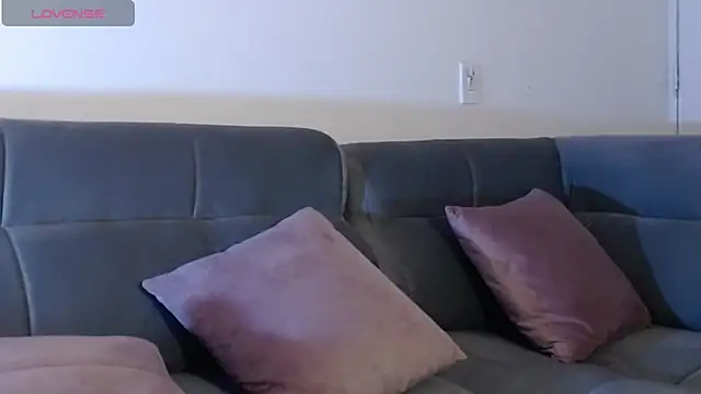 SweetLiamn online show from April 7, 11:15 pm