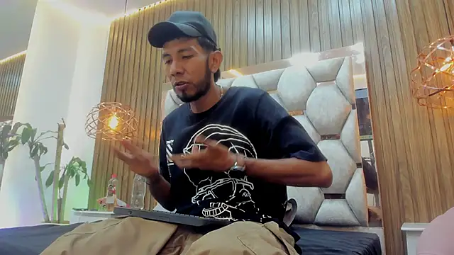 james  walsh online show from February 26, 7:46 pm