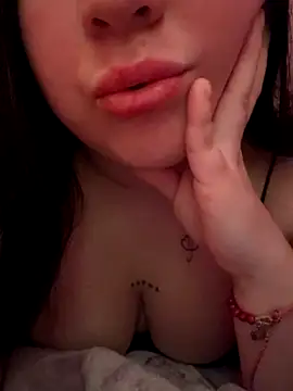 Whiitesugar online show from January 8, 6:21 pm