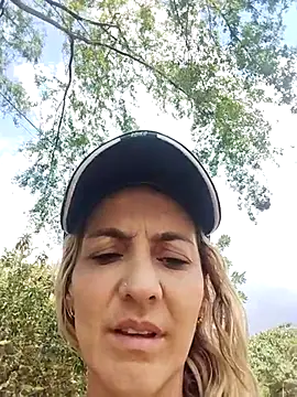 Snapshot of Monita_Med chatting on April 27, 6:50 pm Monita Med online show from April 27, 6:50 pm