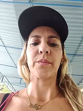 Snapshot of Monita_Med chatting on April 30, 6:14 pm Monita Med online show from April 30, 6:14 pm