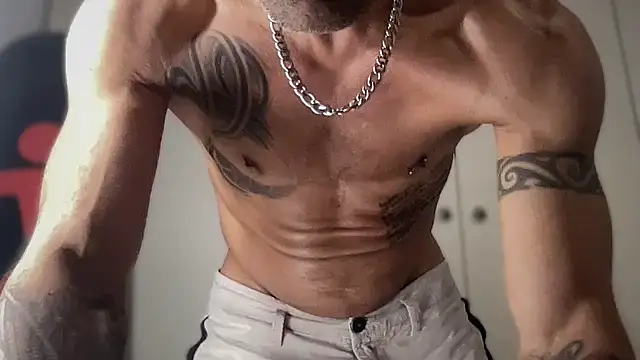 Snapshot of JSYMON chatting on February 7, 3:38 pm JSYMON online show from February 7, 3:38 pm