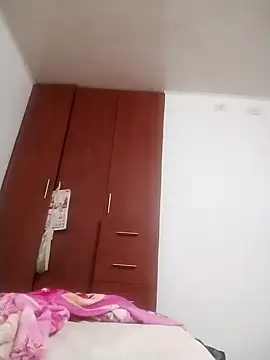 Helen Novoa online show from April 3, 2:37 pm