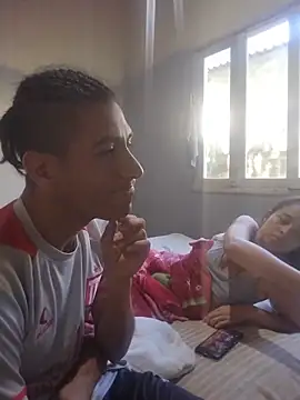 Rodrigohernan19 online show from April 14, 3:29 pm