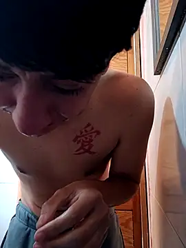 Hxzelmxnix online show from January 7, 9:06 pm