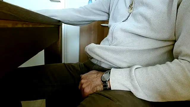 055Turk online show from February 7, 1:15 pm