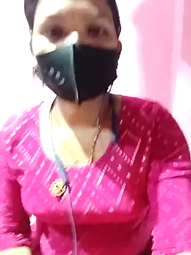 Mast-mal online show from February 13, 3:41 pm